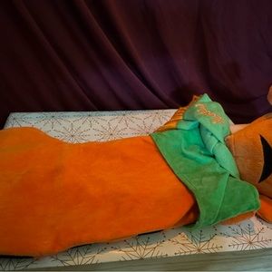 Disney Parks Winnie the Pooh Tigger Plush Christmas Holiday Stocking Orange.used